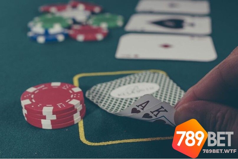 Đặt cược tiền trong chơi blackjack